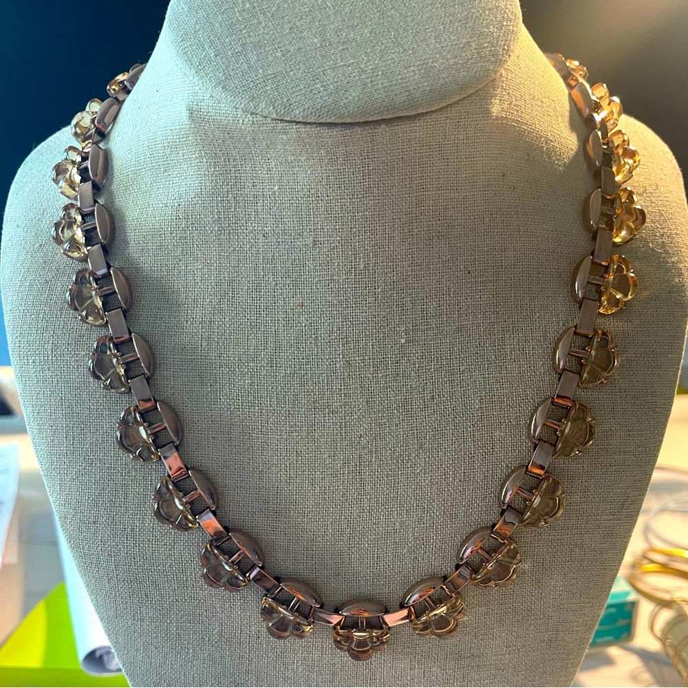 Stella & Dot Rose Gold Fleur Necklace